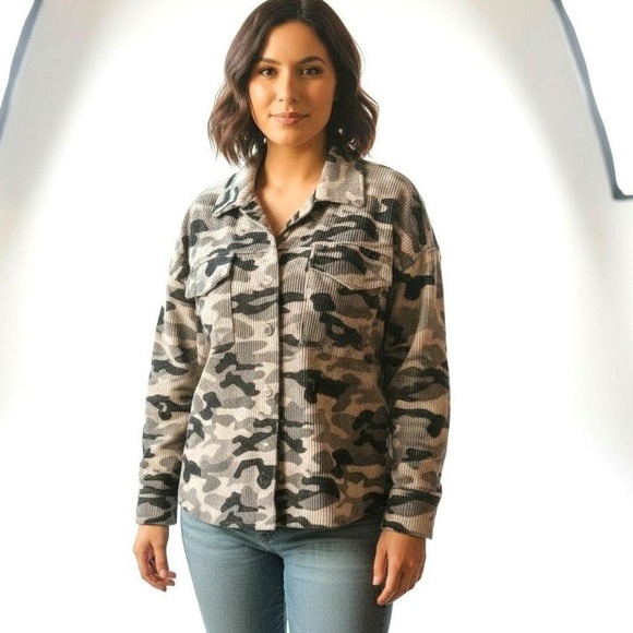 Savanna Jane Jackets & Blazers - Savanna Jane Womens Camo Corduroy Shacket Jacket Size Medium